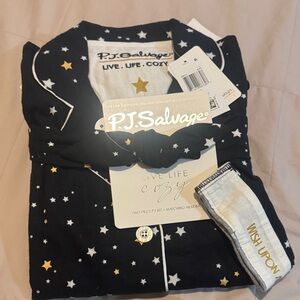 PJ Salvage woman Black Pajama Set with Gold & White Stars and headband